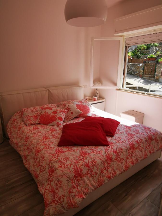 Casa Di Martina Apartment Порто Санто Стефано Екстериор снимка