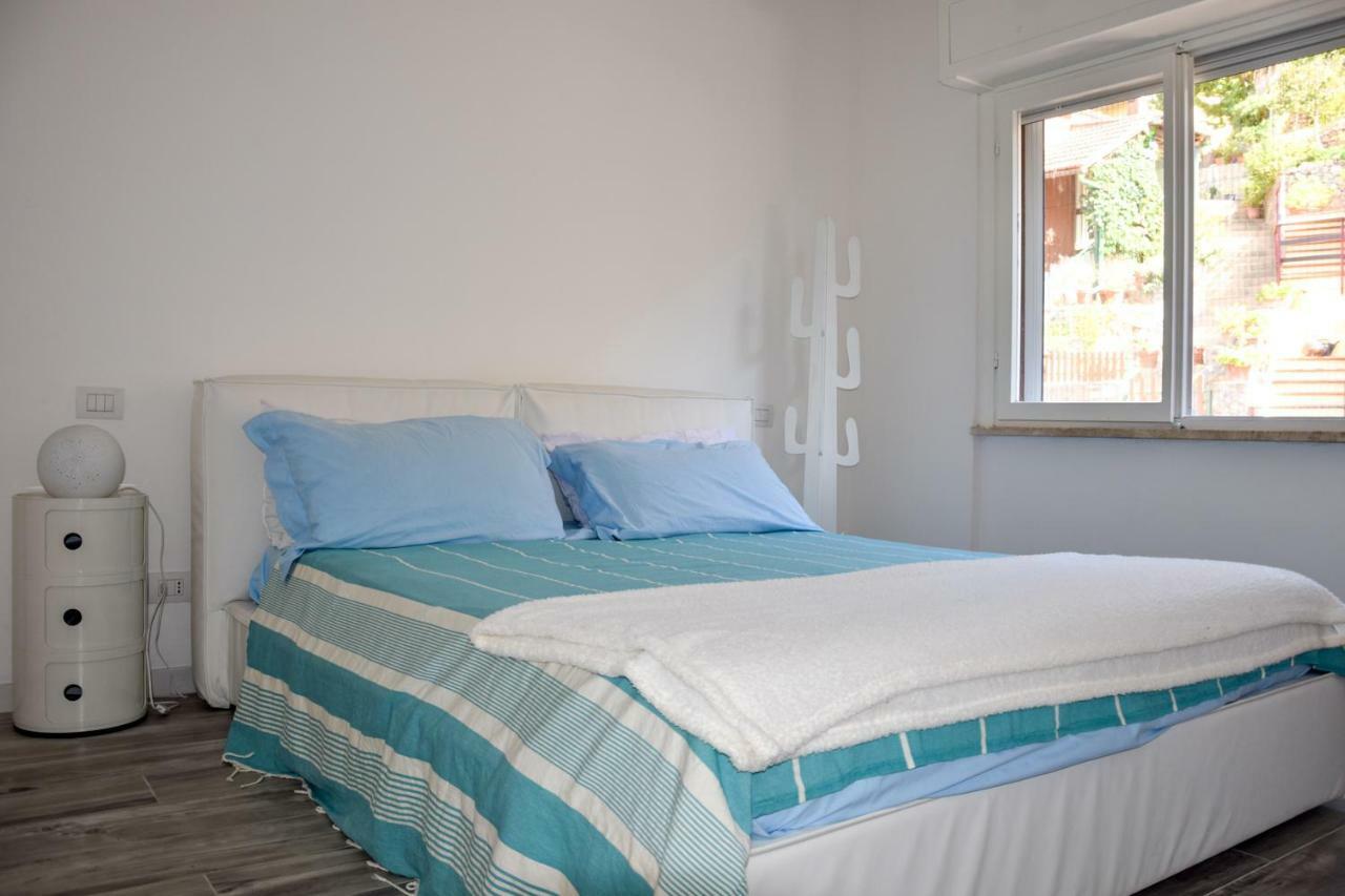 Casa Di Martina Apartment Порто Санто Стефано Екстериор снимка