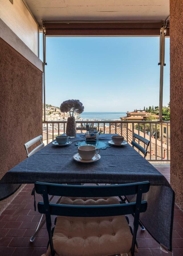 Casa Di Martina Apartment Порто Санто Стефано Екстериор снимка